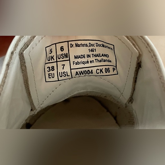 White Doc Martin Lace-ups—Men’s UK 6 - Picture 5 of 6